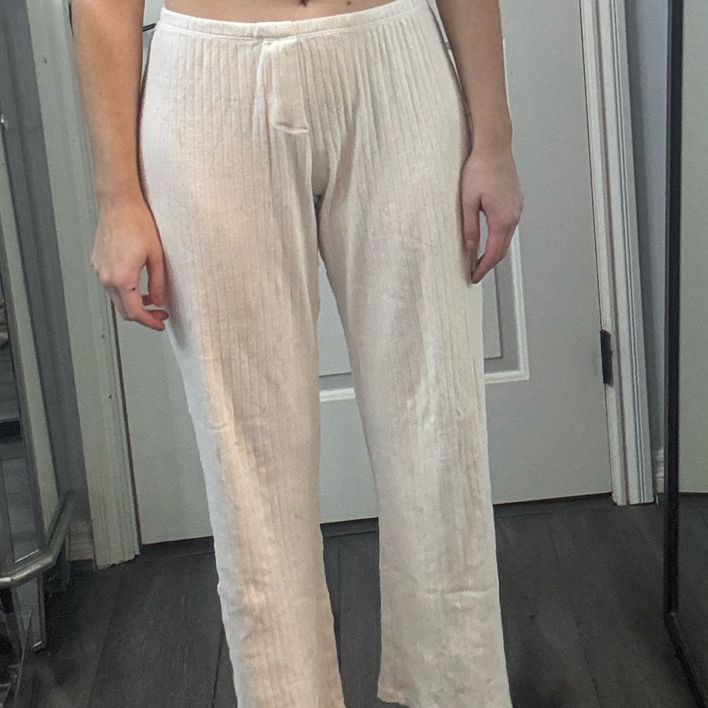 Brandy Melville White ribbed lounge Pants pjs  sleep s comfy